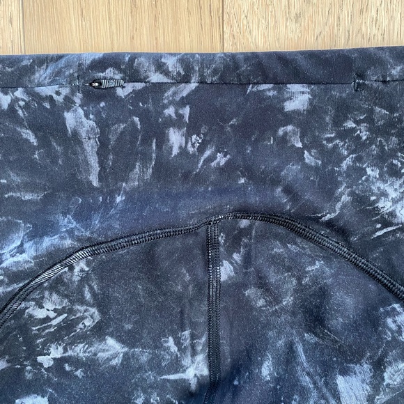 Lululemon Fast & Free size 4 - Picture 5 of 5